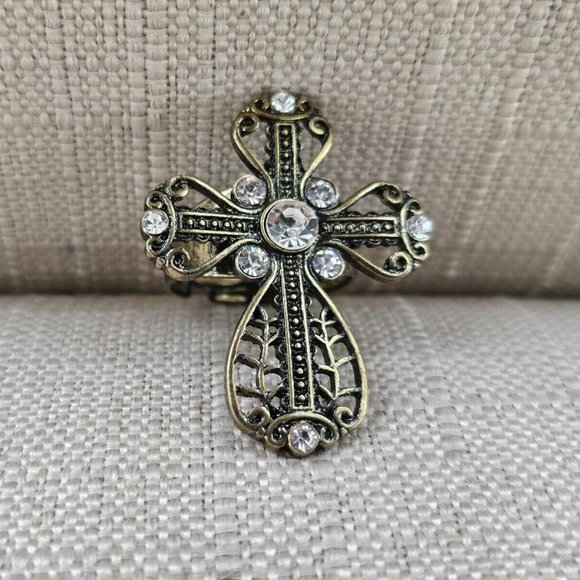 Free Press Ring Women Fashion Ring Gold Tone vintage Style Size adjustable 7-8 - Picture 1 of 10